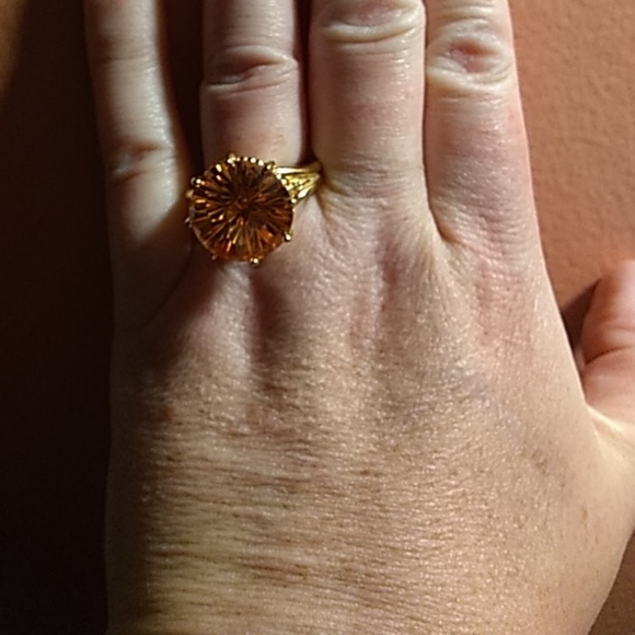 Adjustable Ring - Picture 2 of 5